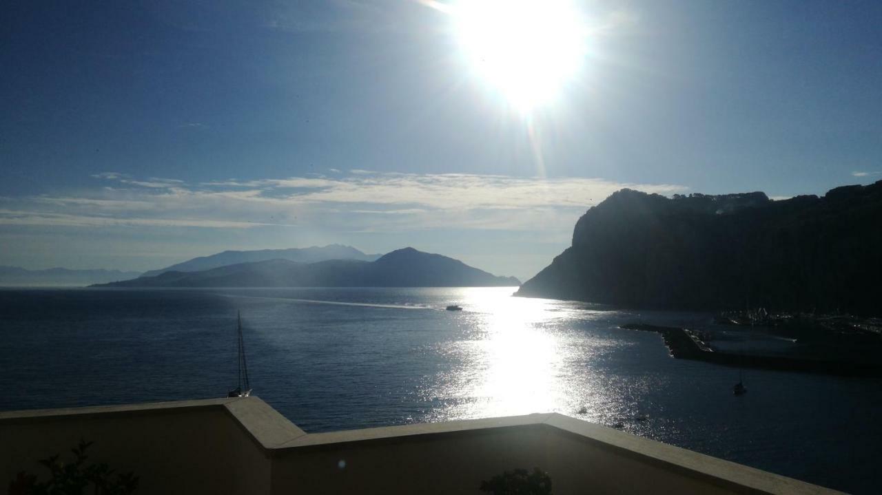B&B Punta Vivara Capri Exterior foto